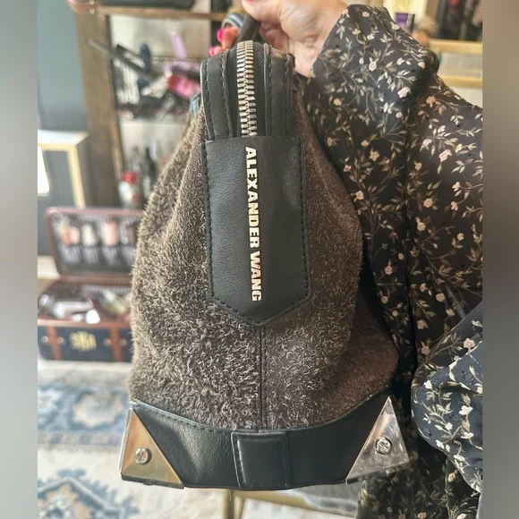 Authentic!! Alexander Wang Emile Suede Purse! - Picture 6 of 15